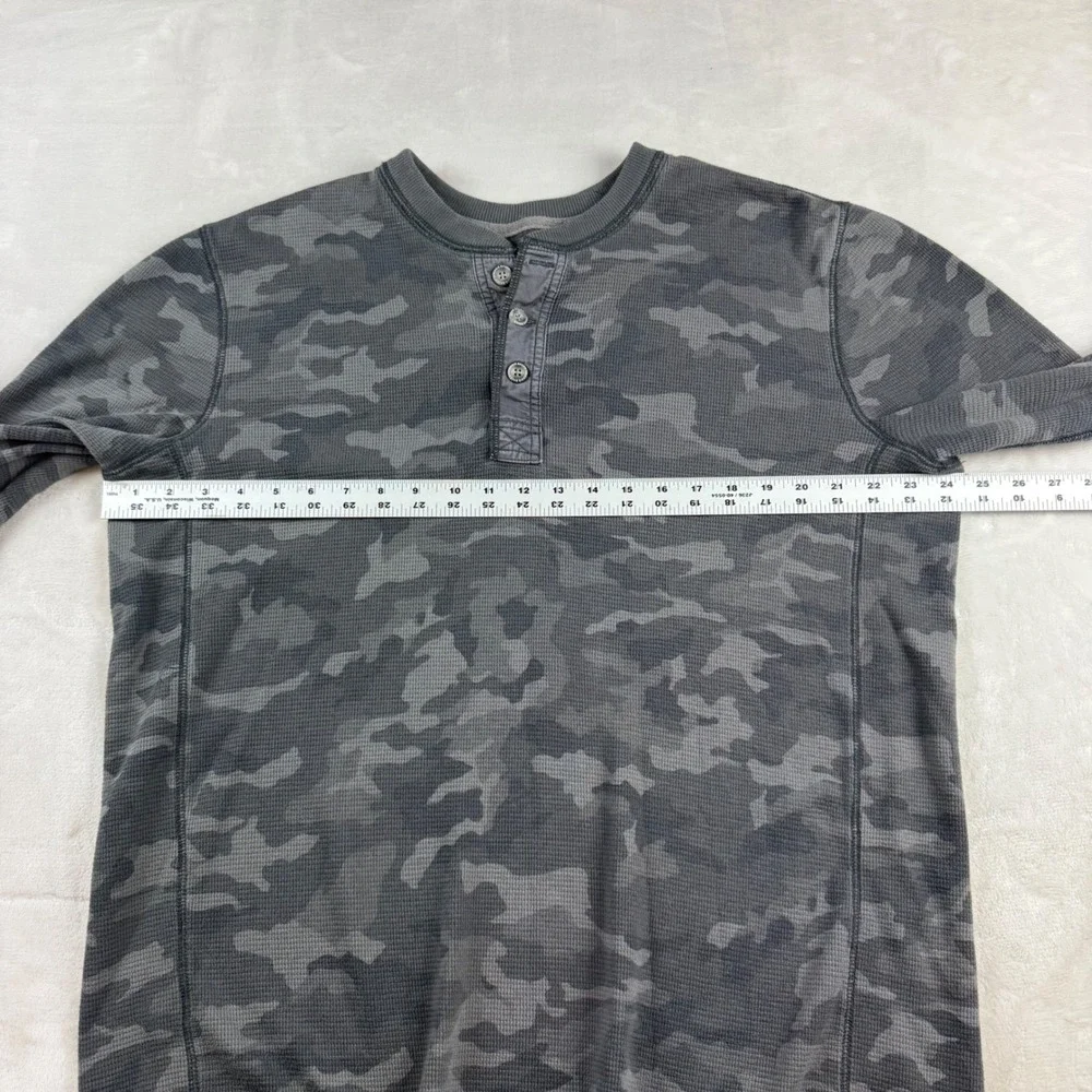 Eddie Bauer Henley Shirt Mens TL Grey Camo Waffle Knit Outdoor Long Sleeve‎